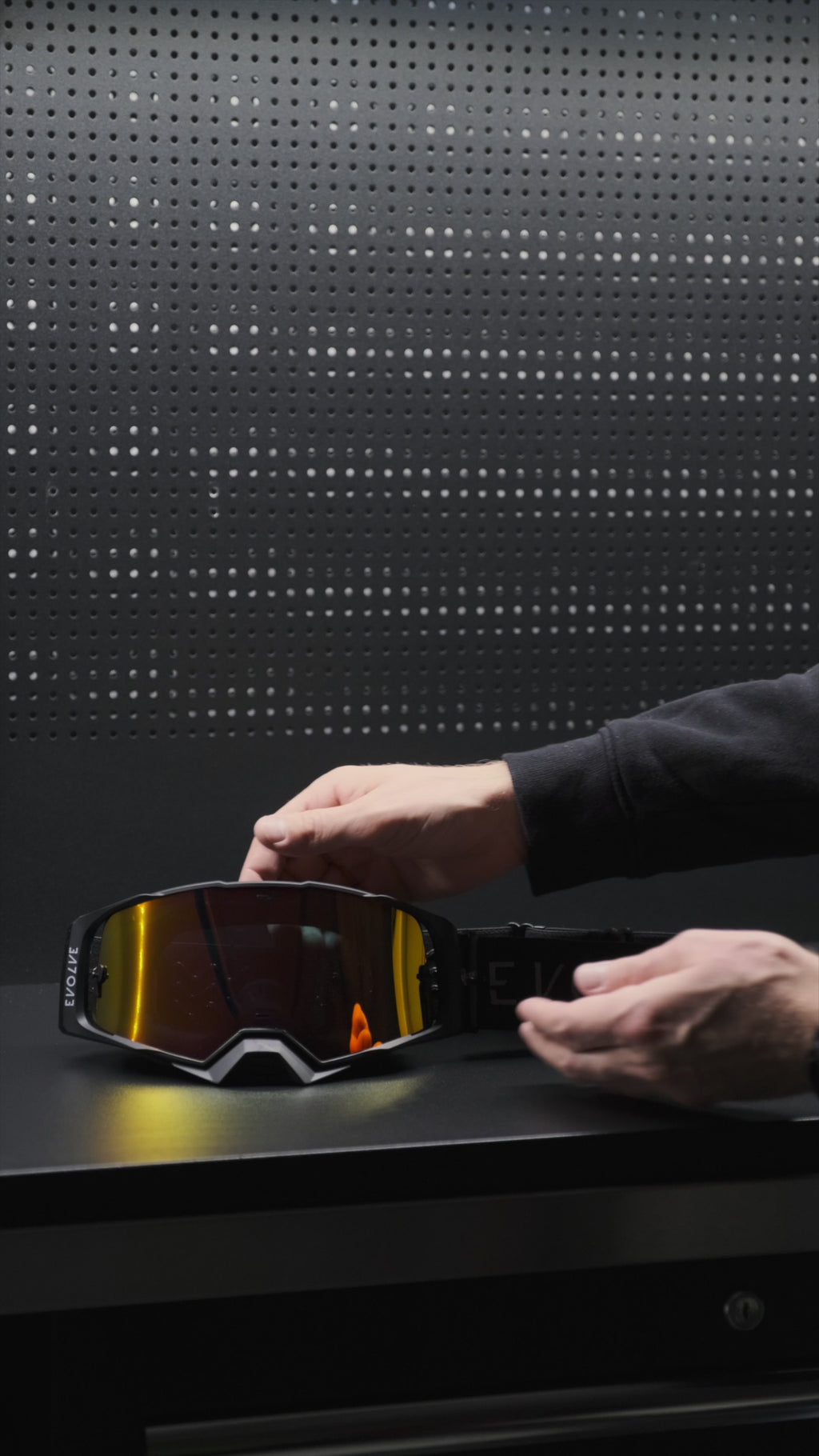 EVOLVE OPTICS - RED HEART